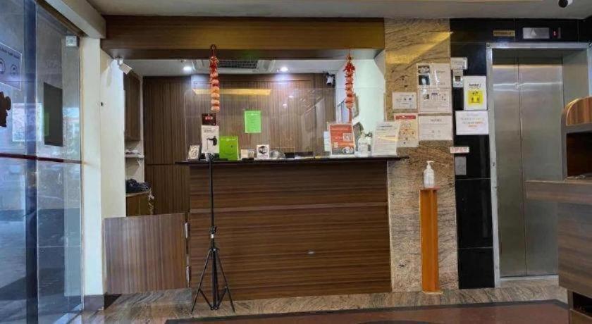 Hotel Darlene 2*