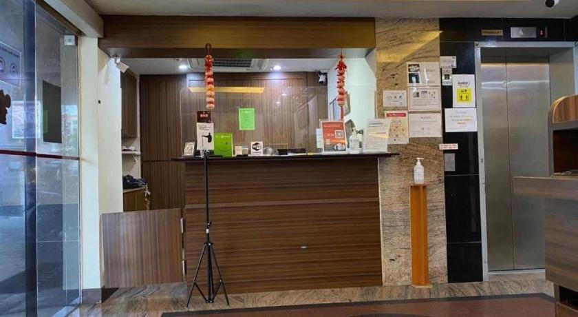 Darlene Hotel