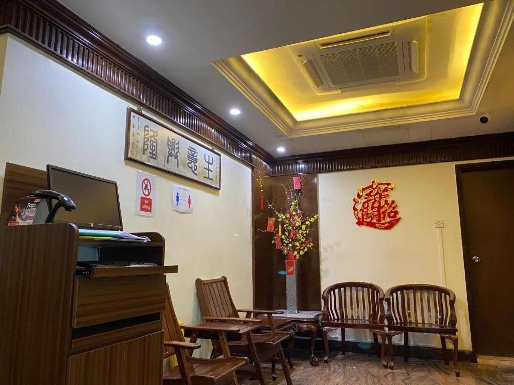 Khách sạn Darlene 2*